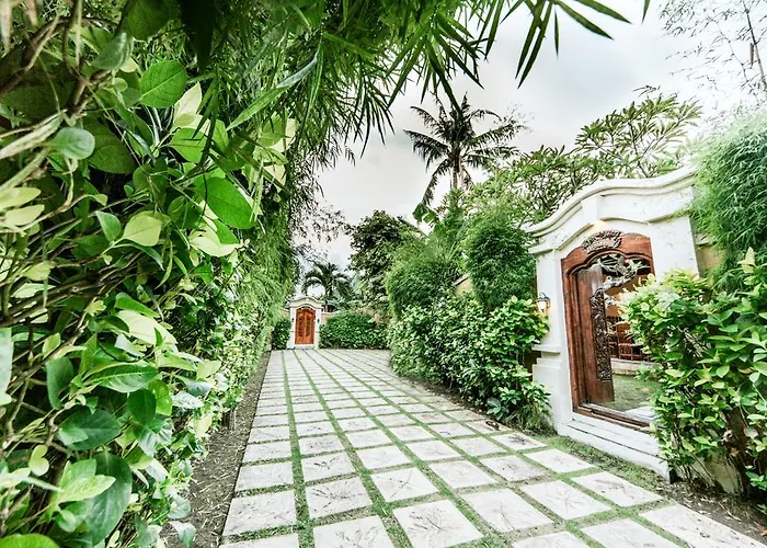 Frangipani * Sanur (Bali)